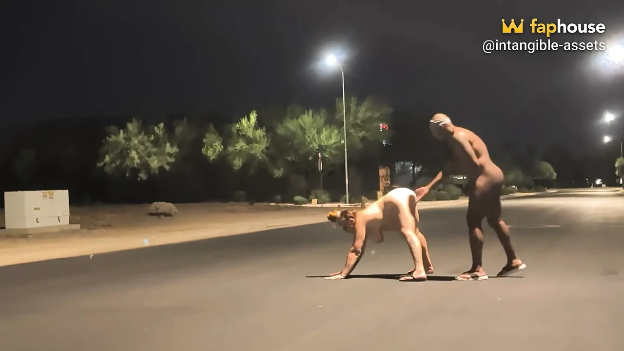 Under the Street Lights