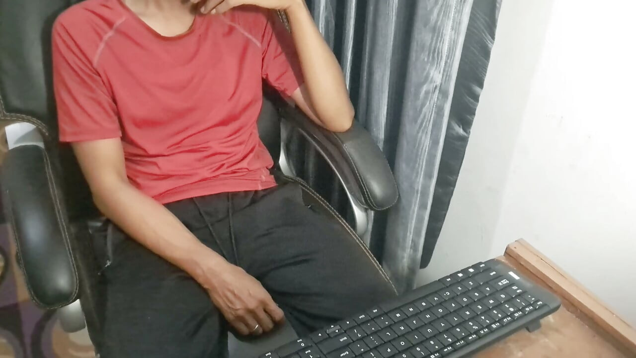 Exotic skinned asian adult male reaction watching jav movie