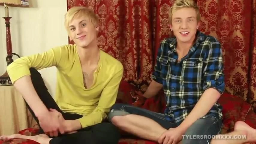 Minets Mason et Elijah baisent
