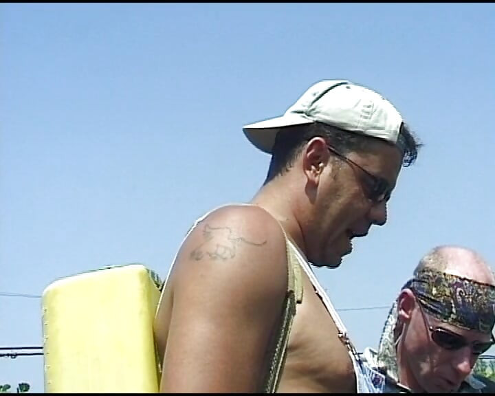 סבתא גרמנייה נדפקת חזק באקשן גנגבנג לוהט