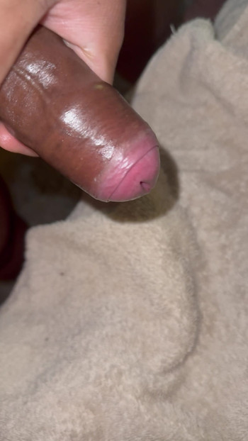 私のいいチンコで遊んで