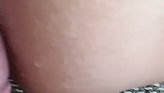 Nachbarin Teilt Ihre Löcher Mit Mir