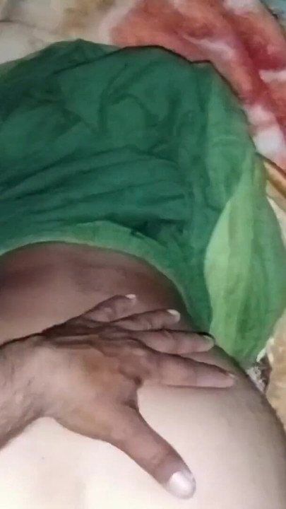 डॉगी बनाकर  बहन को पूरी रात रोमांस कर खूब चोदा बहन बोली रोज चोदा कर मुझे घर पर तेरे जीजा काम पर जाए तब | क्लिप 1