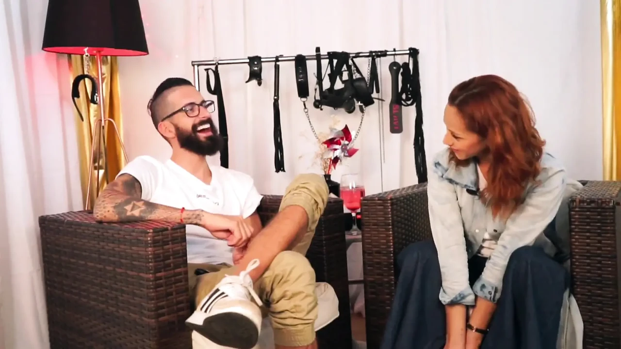 Interview with the Famous Veronica Leal