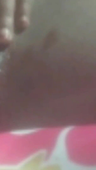 Must-see okamžik od "nevlastní dcera chce můj velký penis s líbáním"