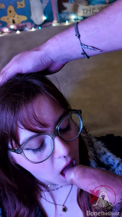 18 Cute Nerdy PAWG Is Horny Doggystyle and a Facial