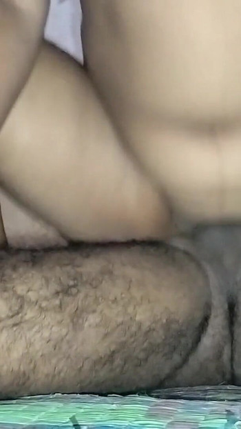 Mesti tengok detik dari "suami isteri deshi penuh video seksi"