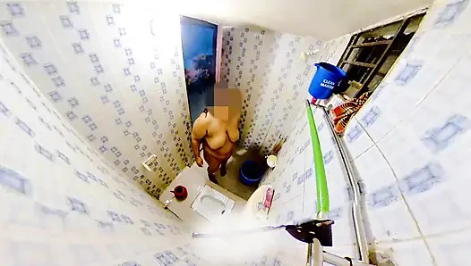 vhabi jokhon aka gosol kore toyleta