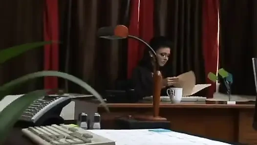 Johnny despises jessica si cewek toket besar dientot habis-habisan sampai merangkak keenakan