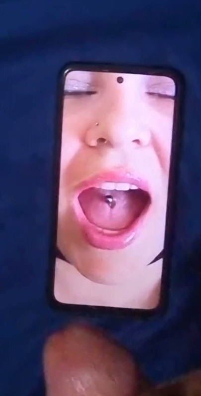 Handjob Cum Tribute Maja κορίτσι Ουγγαρία