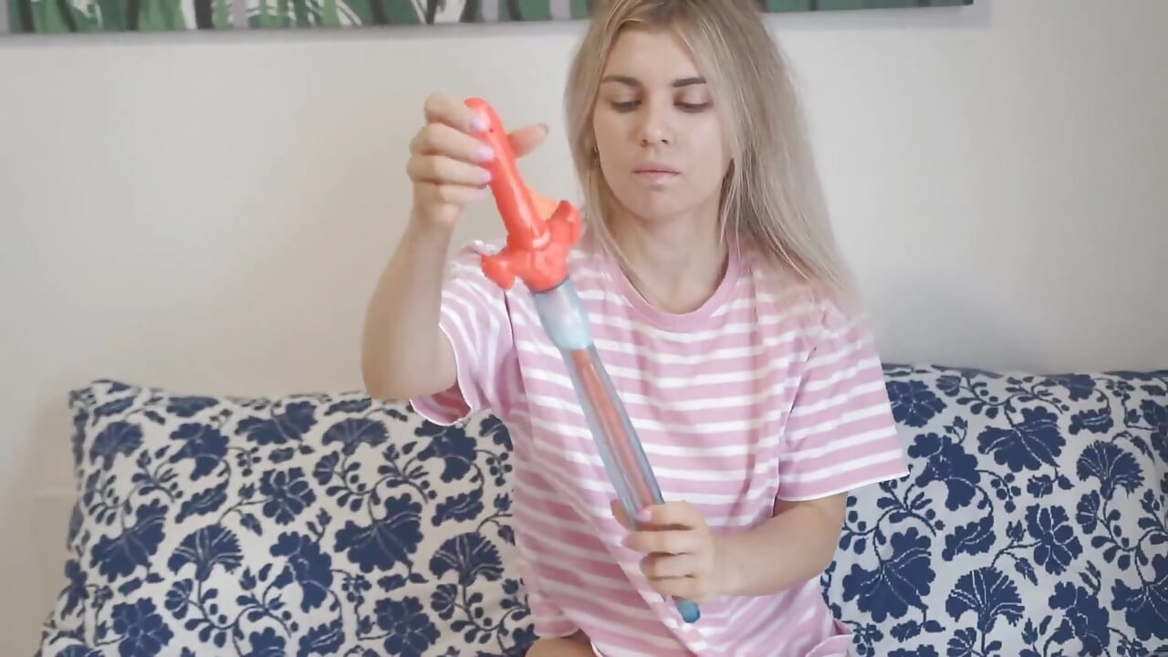 I Fuck Myself with Soap Bubbles