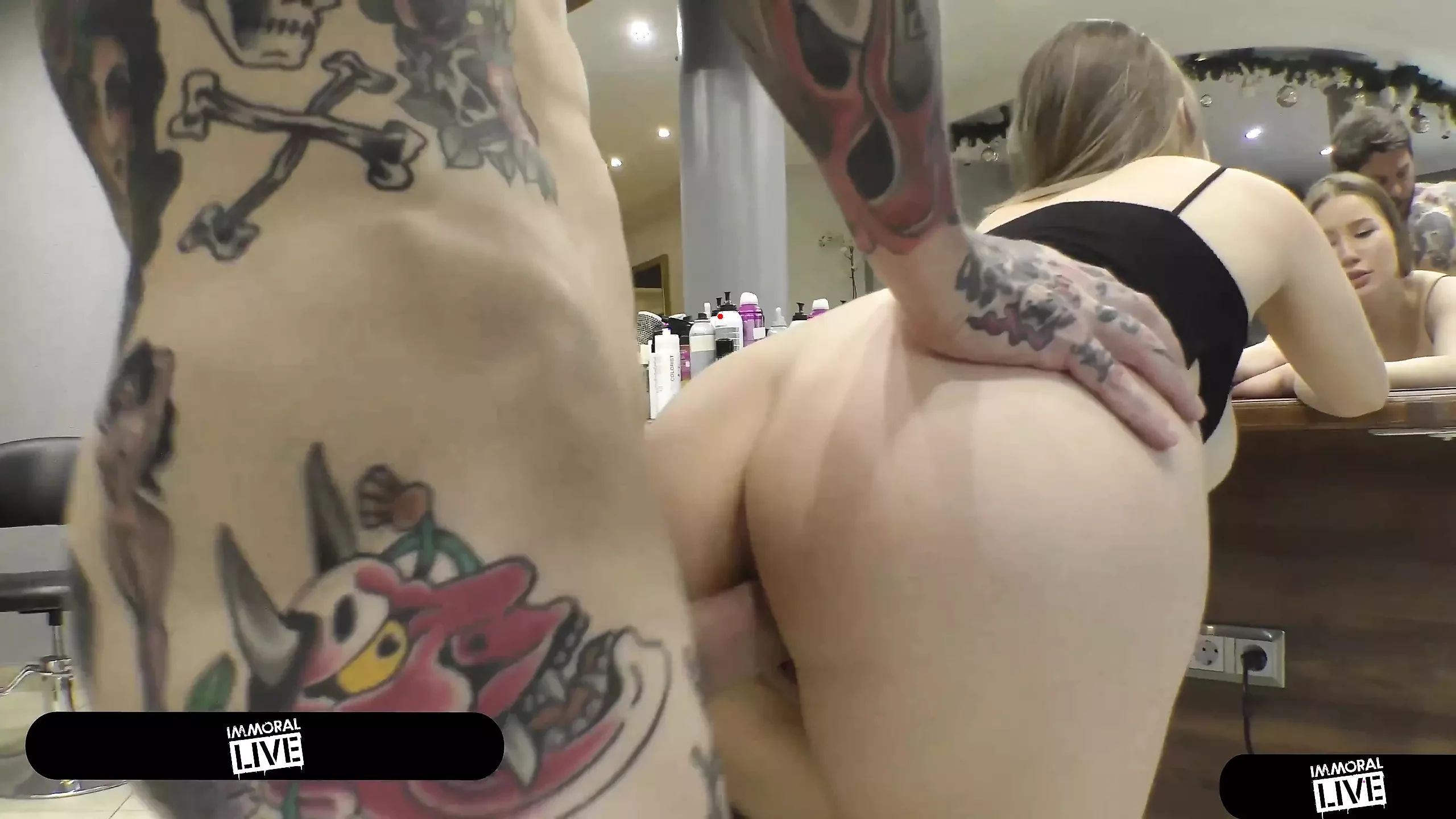 完美身体美容院造型师 amalia davis 的粘性奶油派 - 不道德的直播 4k