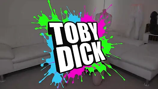 Istri hot putri anna menggoda kontol toby!