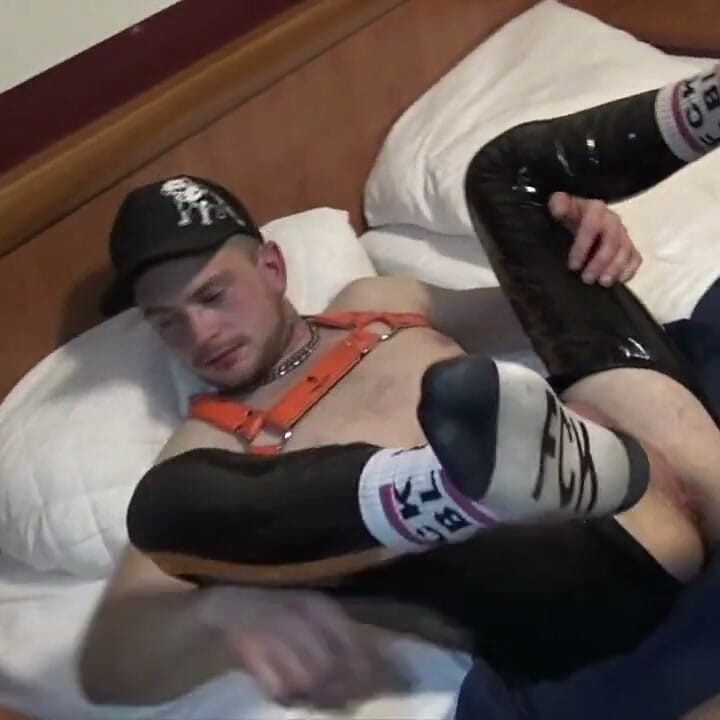 Blond Twink Fuk Ra by Charlie