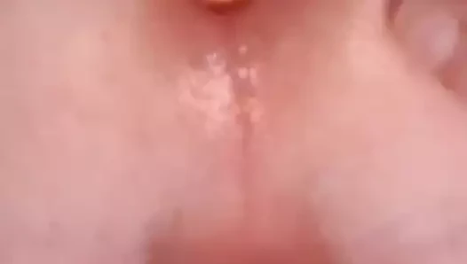 Arschfotze bedienen