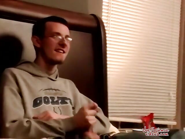 Two Straight Boys Jerk off