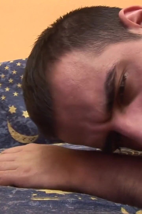 Twink goes deep bareback into his lover