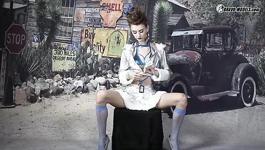 422 - Adelle Unicorn