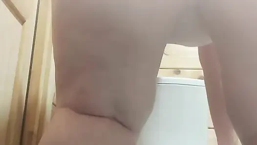Dildo en iyi şekilde sikişiyor