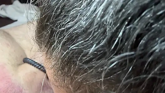 Neues lippenstift-blowjob, selbstgedrehtes kurviges latina-echtes paar