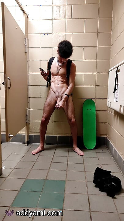 TikTok famous skater stroking HUGE COCK in school bathroom EXPOSED ONLINE