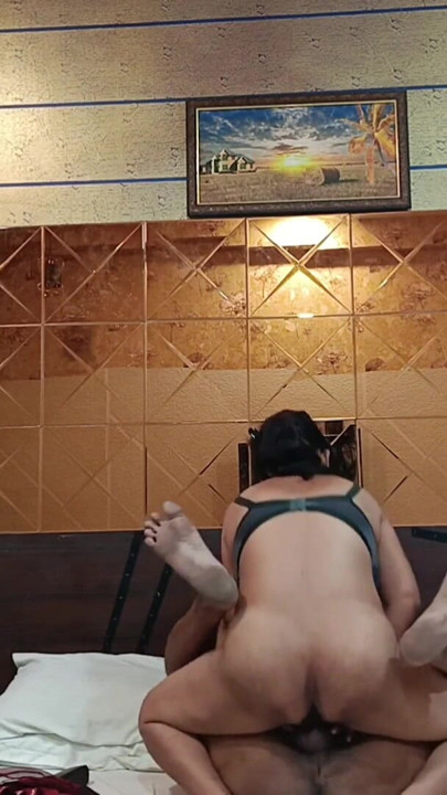 My stepsister caught me masturbating in her bed | Clip 1