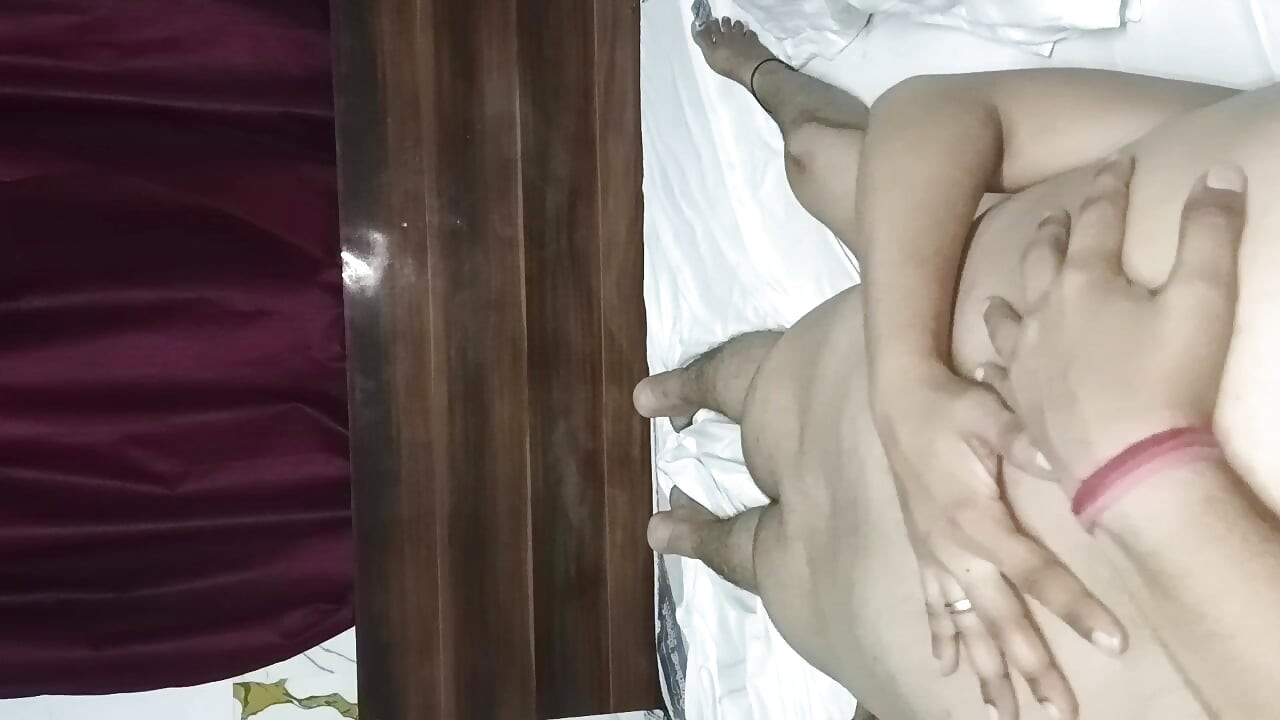 Gave her a lift in the car and fucked her in the hotel.