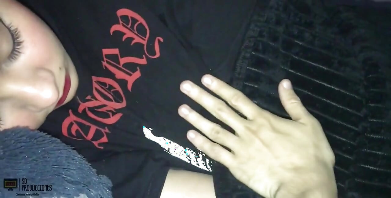 My Horny Girlfriend Gives Me the Best Blowjob of My Entire Life and Ends with My Cum in Her Mouth Spanish Porn