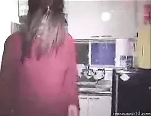Приватный танец корейской девушки