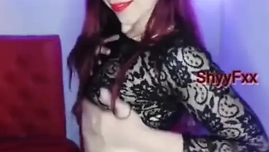 ShyyFxx, с Днем Труда! Я посылаю вам несколько фотографий, чтобы разогреть тебя, пока ты работаешь!