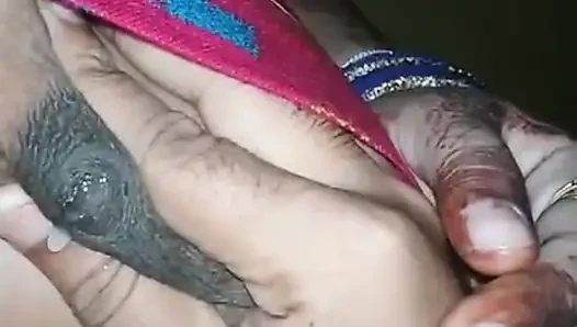 Juicy boobs milk exposed with desi wife