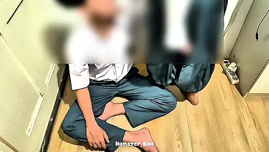 How to date 18+ hijab schoolgirls nowadays