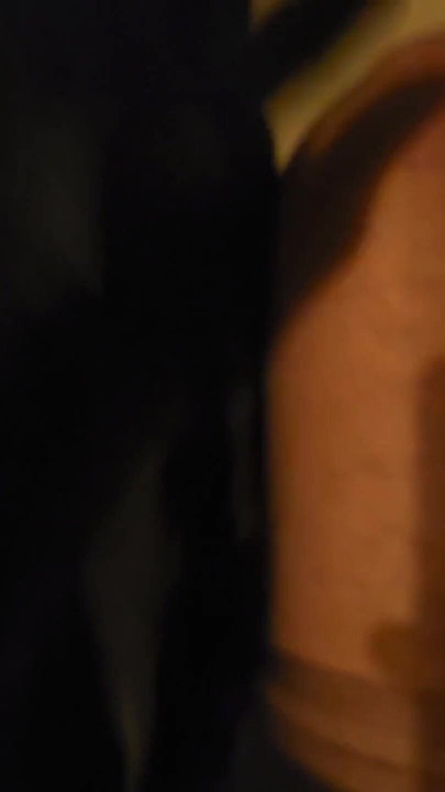 Давай помастурбировать в моей комнате