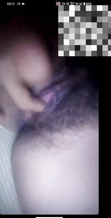 Indian girl pussy with boyfriend on video call