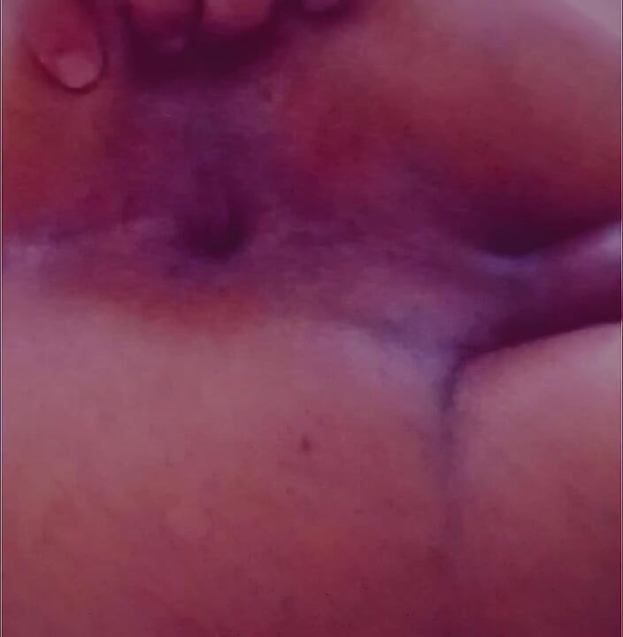 My ass is burning. Come to cool down.