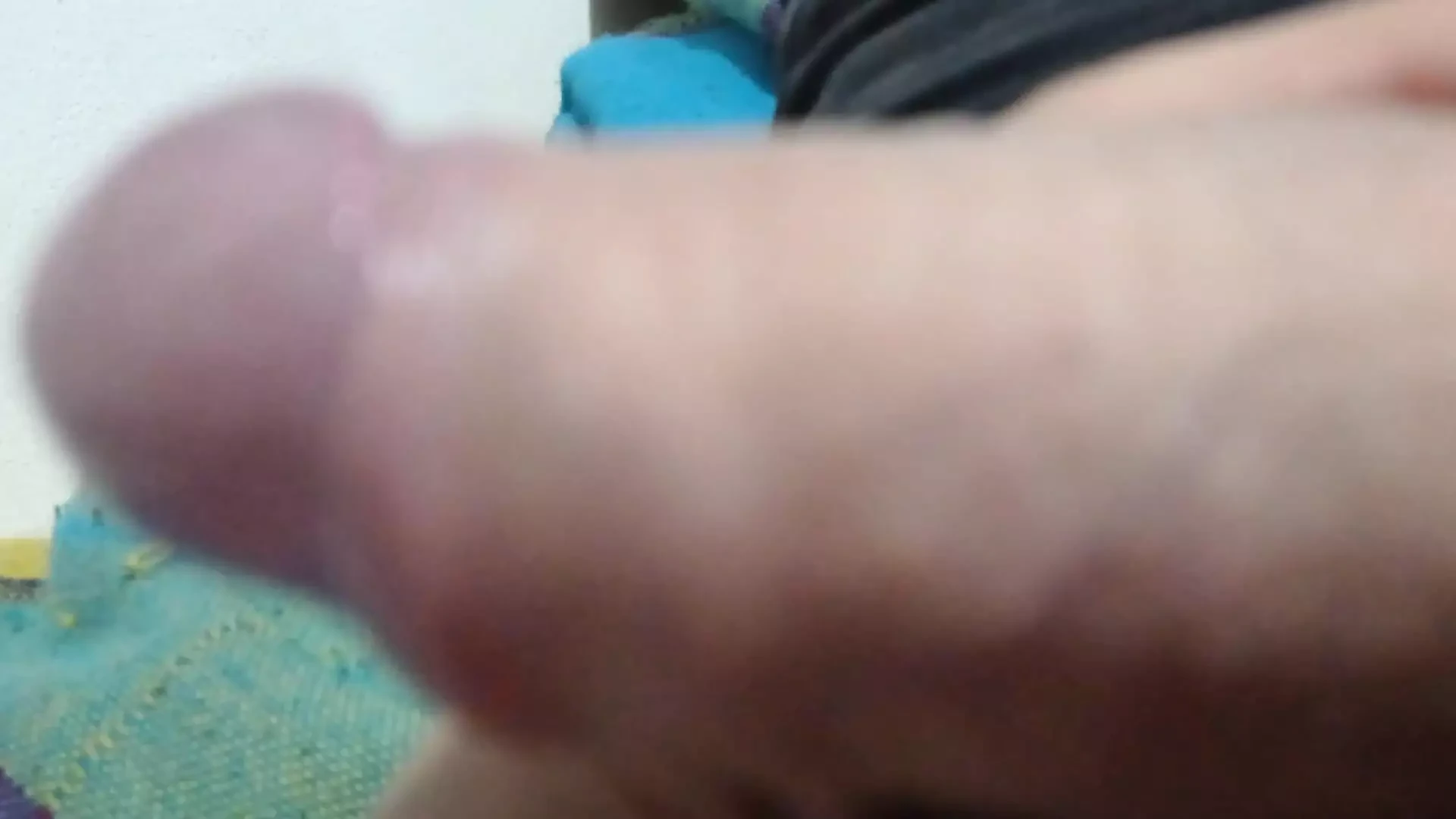 Sexe anal et beaucoup de jouets sexuels et de sperme