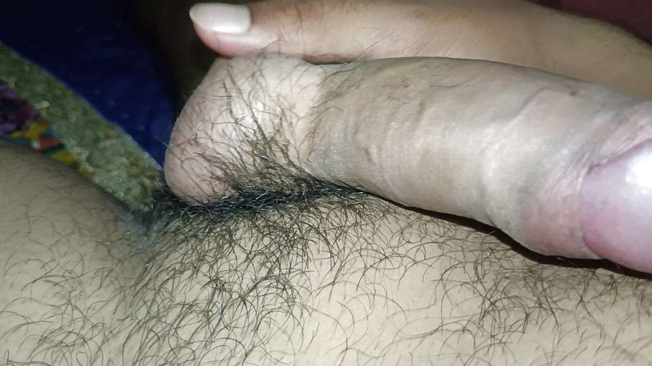 Desi lund masturbation one bed lund ki tadap chut ki tadap beautiful core