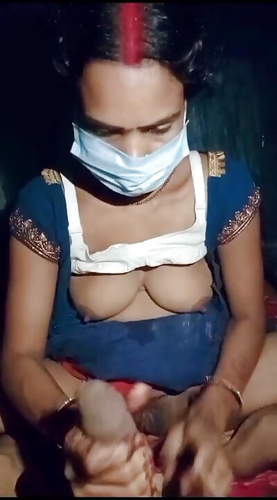 Bhabhi ko taddy dekar chudai kiya