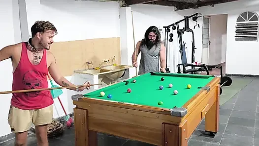 Bay Carmona'nın 51. doğum gününde Suruba