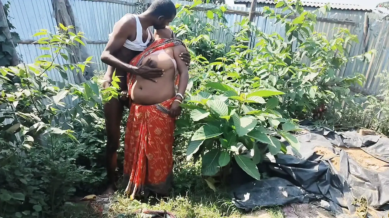 我的德西妻子丛林我操逼性狗式