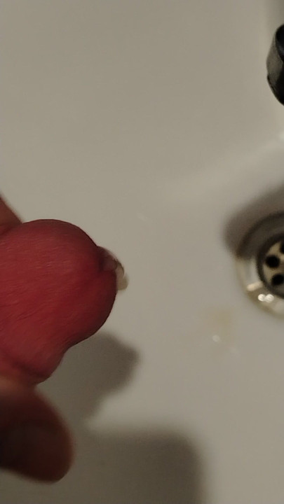 Cum close to cam