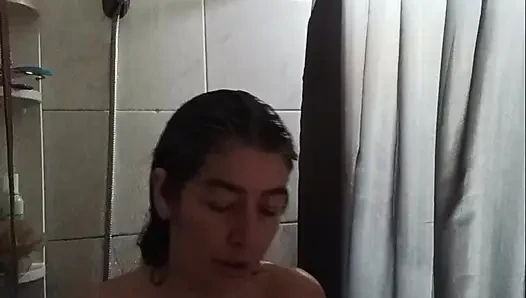 Tante lagi mandi