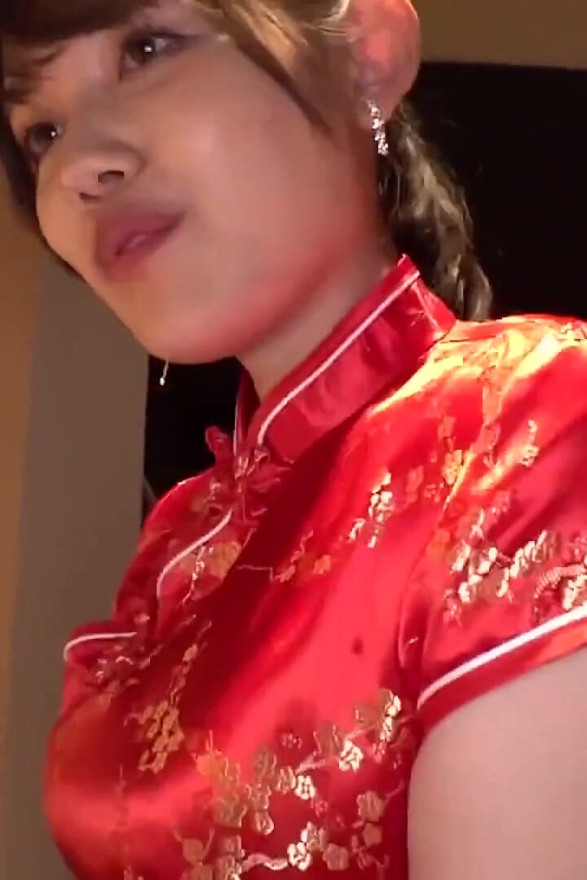 Part1 the Slit That Shows off Her Beautiful Legs Makes Me Cum...a Chinese Dress Full of Bewitching Allure.133