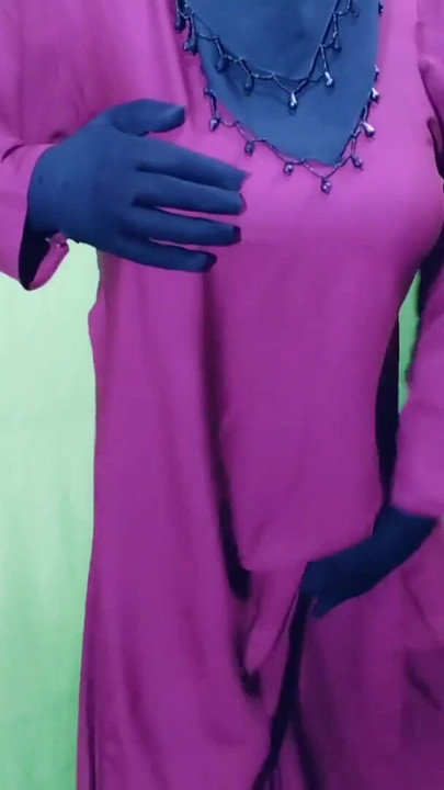 Detik mendekati dari "pasangan india muslim bertudung yang cantik dahaga untuk berkongkek"
