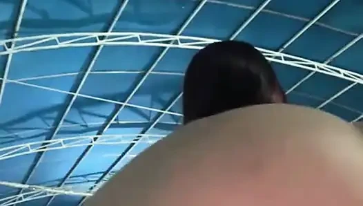 İkisini de alacağız ve sen de bana bu lezzetli götten dölünü vereceksin.