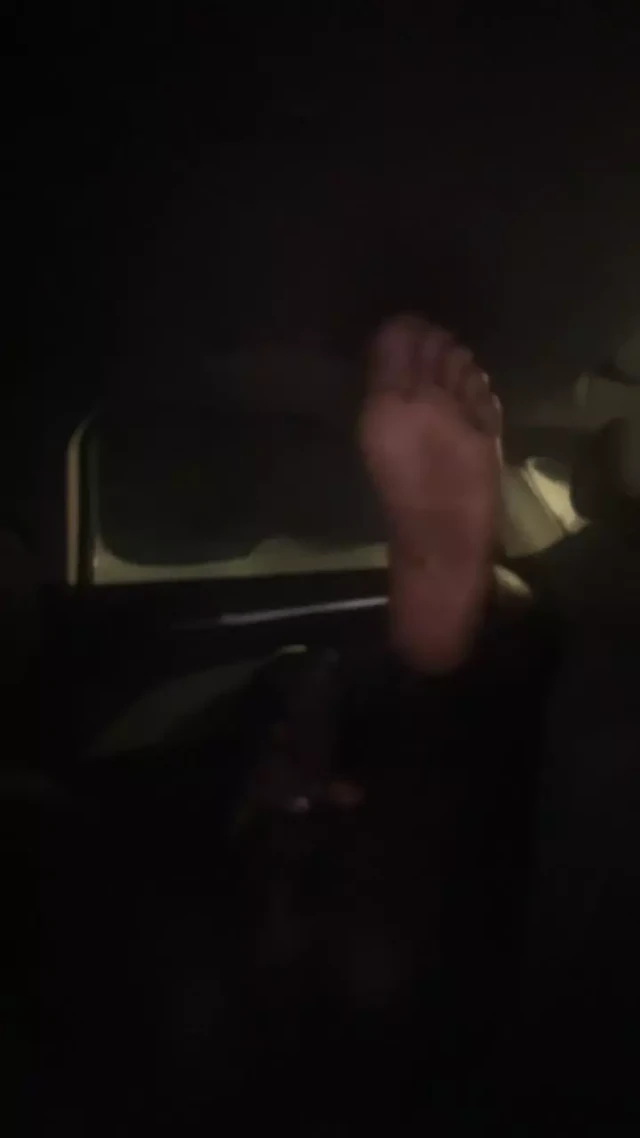 Me Moaning, Jerking, And Shaking My Booty While In The Dark