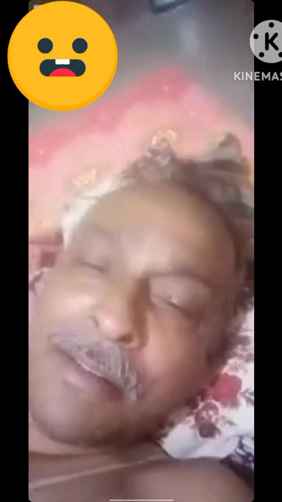 継叔父さんが彼女にキュウリを渡した | クリップ 1