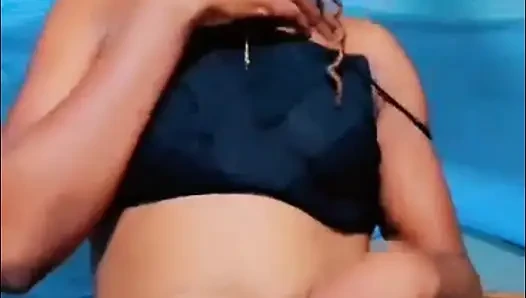 Eine Frau mit einer wunderschönen, sexy