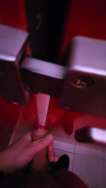 大きなギャップジャークを伴う赤いストール - パート2