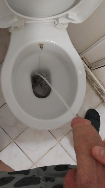 Turkish Peeing